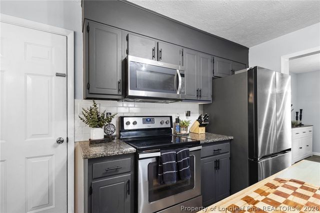 5736 Archer Road, Hope Mills, NC 28348