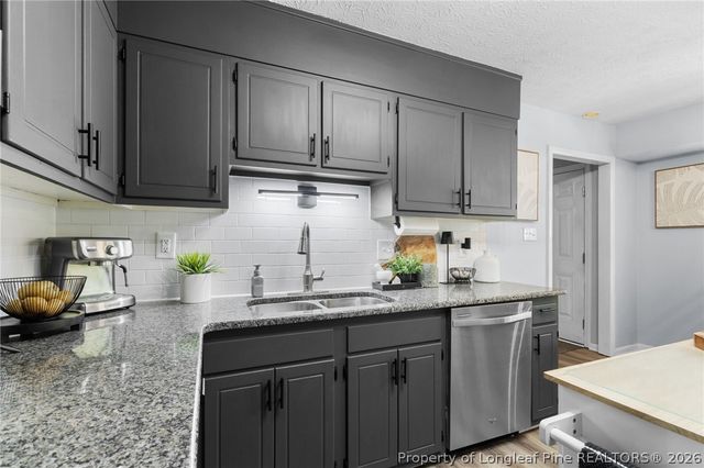 5736 Archer Road, Hope Mills, NC 28348