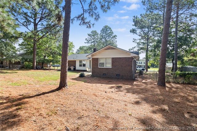 5736 Archer Road, Hope Mills, NC 28348