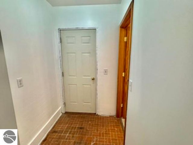 221 W Center Street, Alma, MI 48801