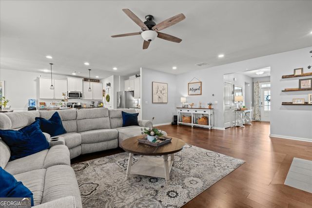 2028 Creekhead Drive, Villa Rica, GA 30180