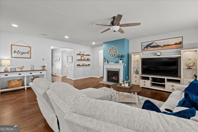 2028 Creekhead Drive, Villa Rica, GA 30180