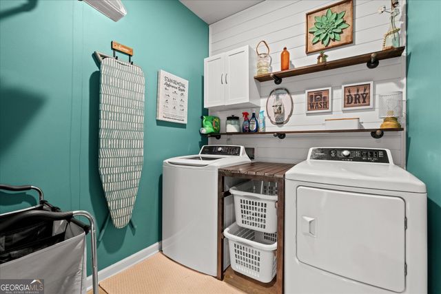 2028 Creekhead Drive, Villa Rica, GA 30180