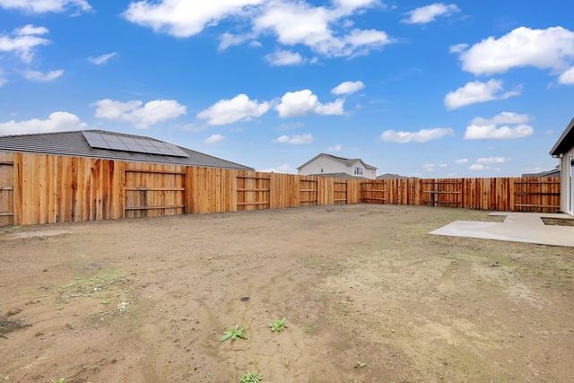 3327 San Brannan, Yuba City, CA 95993