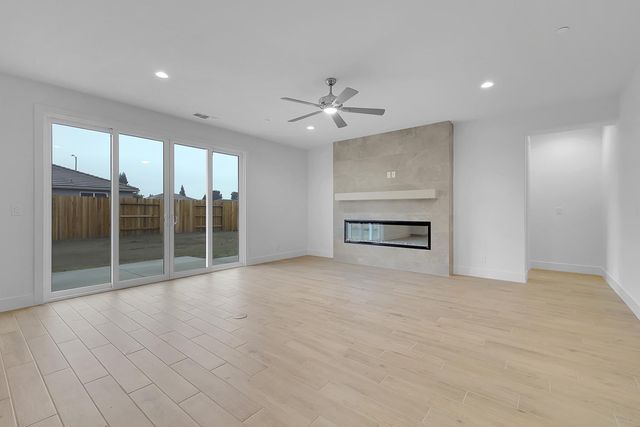 3327 San Brannan, Yuba City, CA 95993