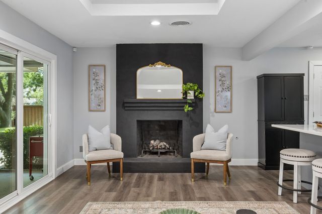 10612 Estate Lane, Dallas, TX 75238