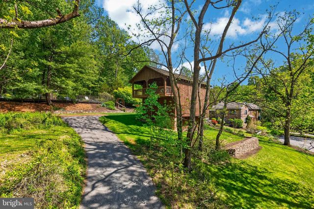1790 FERNBROOK LN, Pottstown, PA 19465