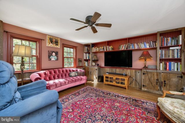 1790 FERNBROOK LN, Pottstown, PA 19465
