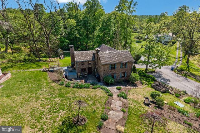 1790 FERNBROOK LN, Pottstown, PA 19465