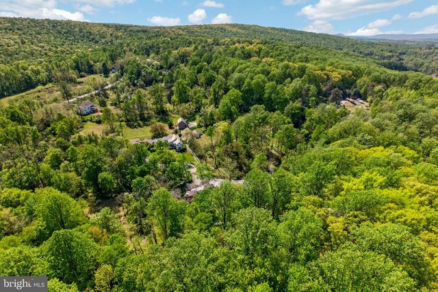 1790 FERNBROOK LN, Pottstown, PA 19465