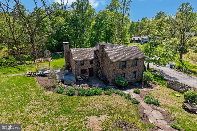 1790 FERNBROOK LN, Pottstown, PA 19465
