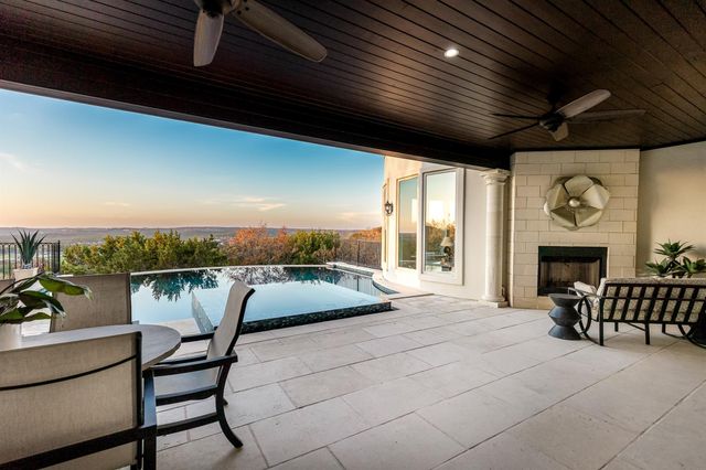 2204 Canonero DR, Austin, TX 78746