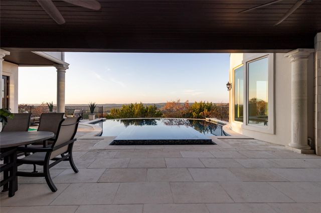 2204 Canonero DR, Austin, TX 78746