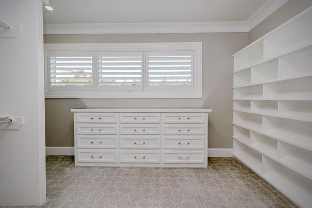 2204 Canonero DR, Austin, TX 78746