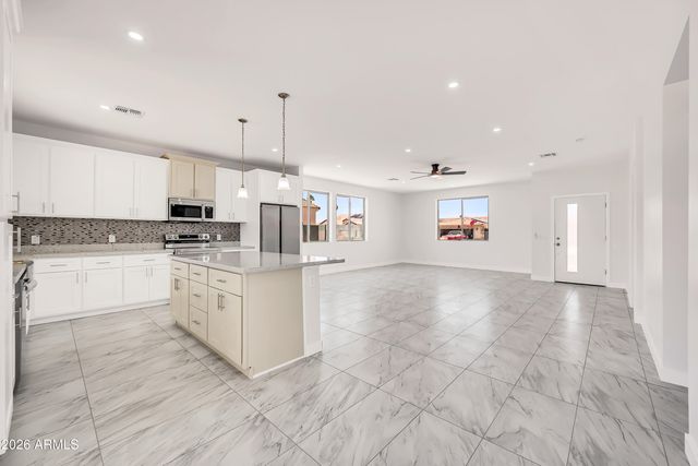 9180 W HARTIGAN Lane, Arizona City, AZ 85123