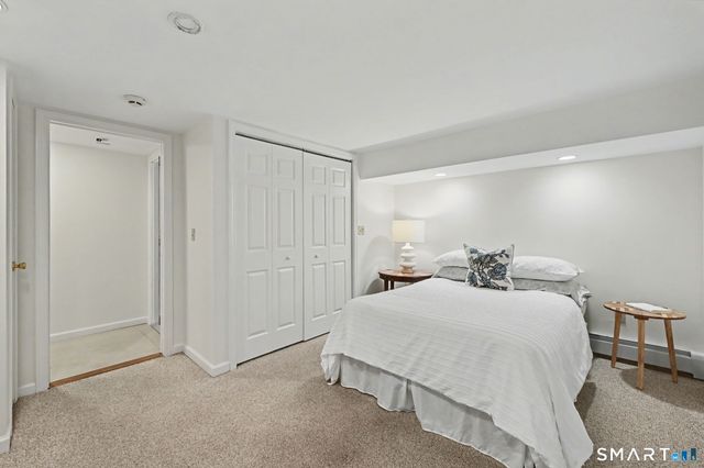 31 Splitrock Road, Norwalk, CT 06854