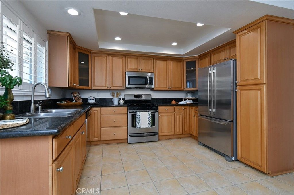 Image 30 of property listing at 6265 Canoga 53, Woodland Hills, CA 91367