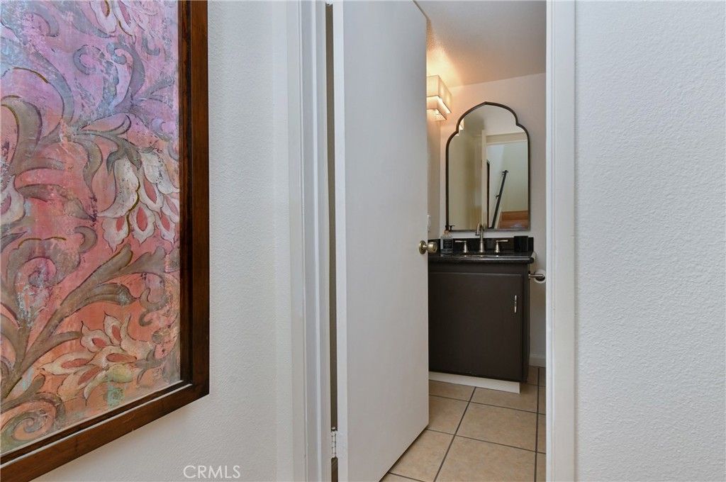 Image 34 of property listing at 6265 Canoga 53, Woodland Hills, CA 91367