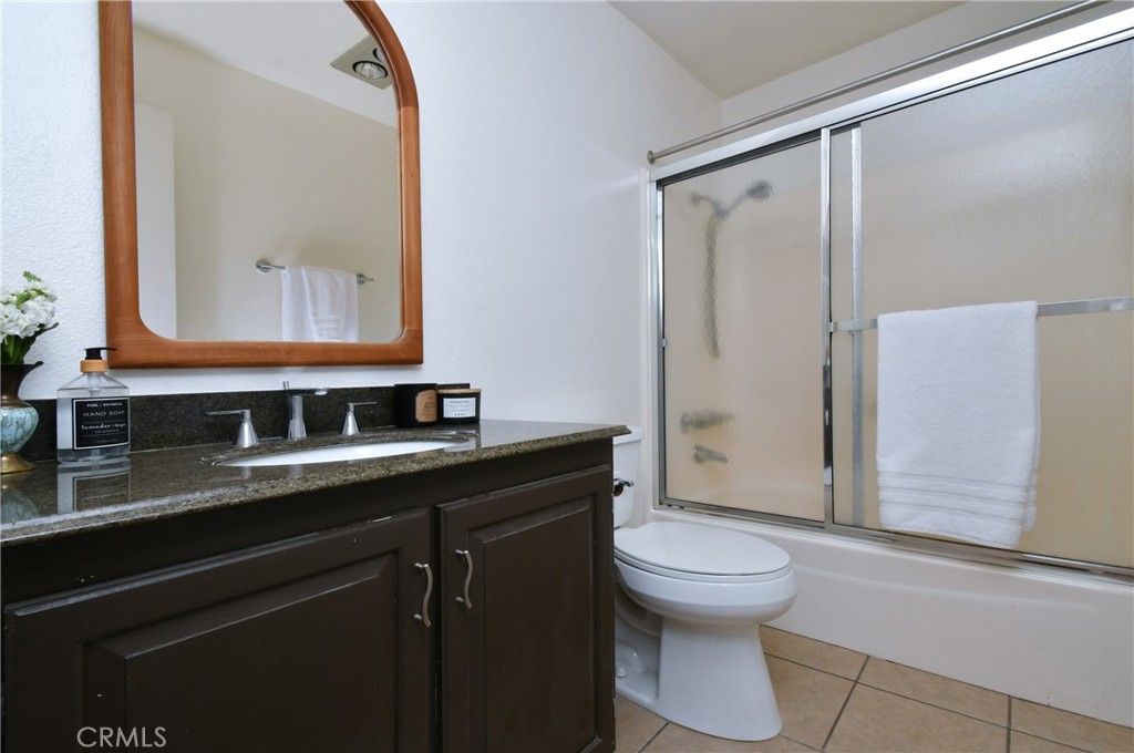 Image 51 of property listing at 6265 Canoga 53, Woodland Hills, CA 91367