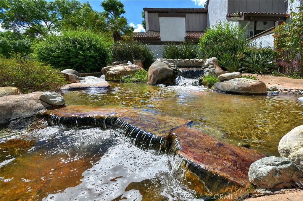 Image 54 of property listing at 6265 Canoga 53, Woodland Hills, CA 91367