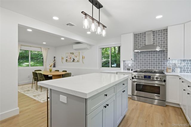 61 Cliffside Lane, Mount Kisco, NY 10549