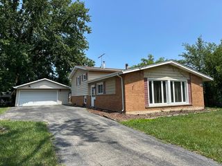 408 Seward Street, Park Forest, IL 60466
