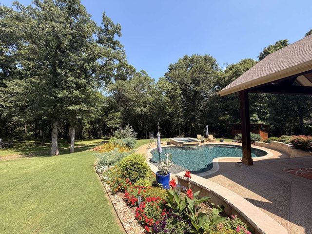 3780 Bridges Court, Aubrey, TX 76227