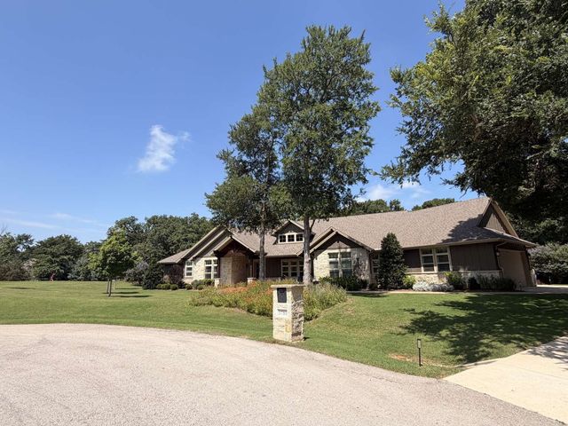 3780 Bridges Court, Aubrey, TX 76227