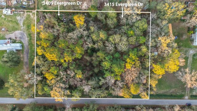 3415 Evergreen Drive, Kingwood, TX 77365