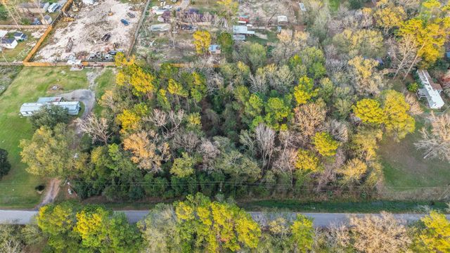 3415 Evergreen Drive, Kingwood, TX 77365