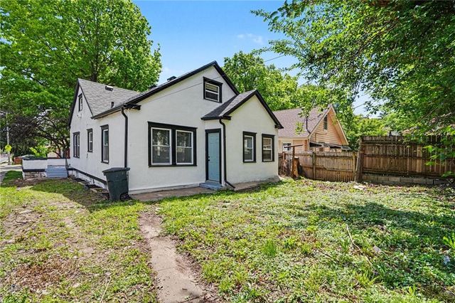 1040 N 25th Street, Kansas City, KS 66102