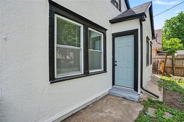 1040 N 25th Street, Kansas City, KS 66102