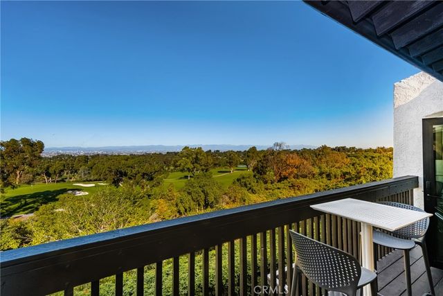 5 Yellow Brick Road, Rancho Palos Verdes, CA 90275