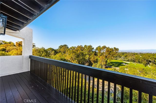 5 Yellow Brick Road, Rancho Palos Verdes, CA 90275