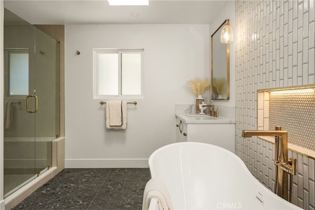 5 Yellow Brick Road, Rancho Palos Verdes, CA 90275