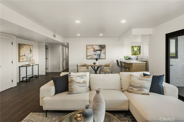 5 Yellow Brick Road, Rancho Palos Verdes, CA 90275