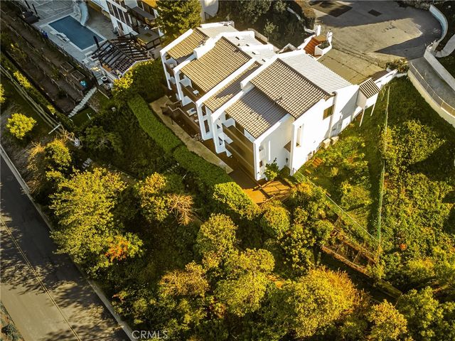 5 Yellow Brick Road, Rancho Palos Verdes, CA 90275