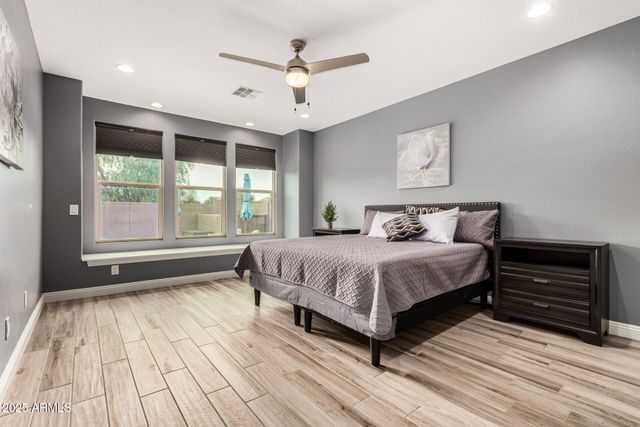 7865 W SILVER SPRING Way, Florence, AZ 85132