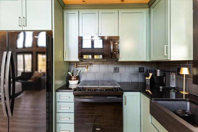 135 Lakeside Drive, Haverhill, NH 03765