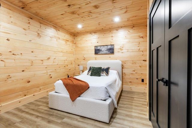 135 Lakeside Drive, Haverhill, NH 03765