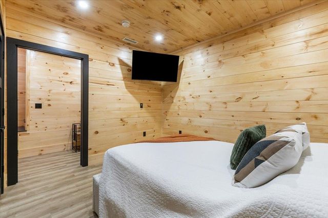 135 Lakeside Drive, Haverhill, NH 03765