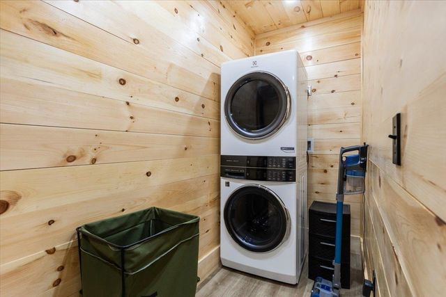 135 Lakeside Drive, Haverhill, NH 03765