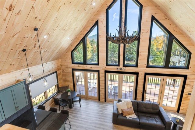 135 Lakeside Drive, Haverhill, NH 03765