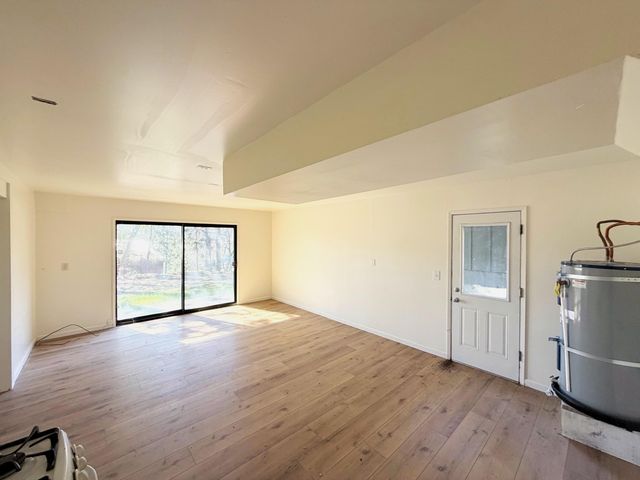 250 Tunnel Creek Road, Grants Pass, OR 97526