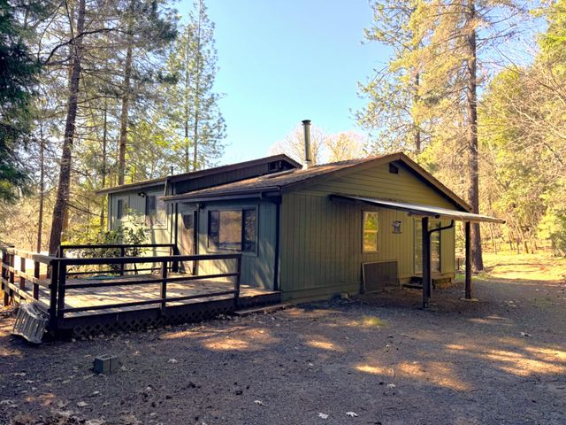250 Tunnel Creek Road, Grants Pass, OR 97526