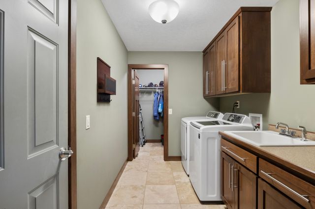 24065 Leo Street NE, Stacy, MN 55079