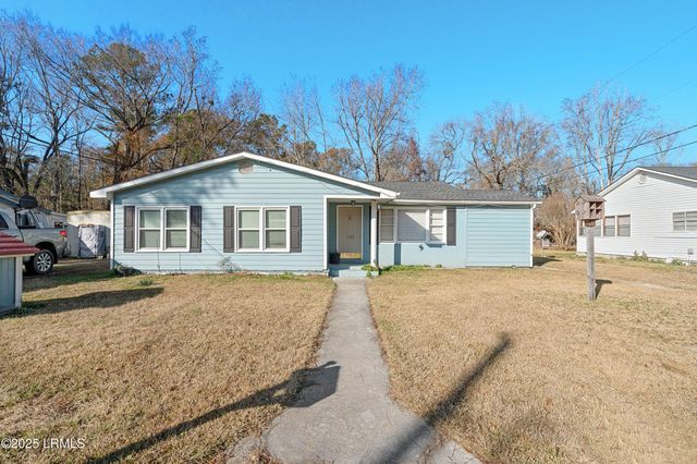 130 Chanel Drive, Varnville, SC 29944