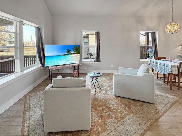 1620 NE 12th Street, Oklahoma City, OK 73117