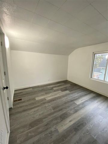 129 N Mason Street, Saginaw, MI 48602