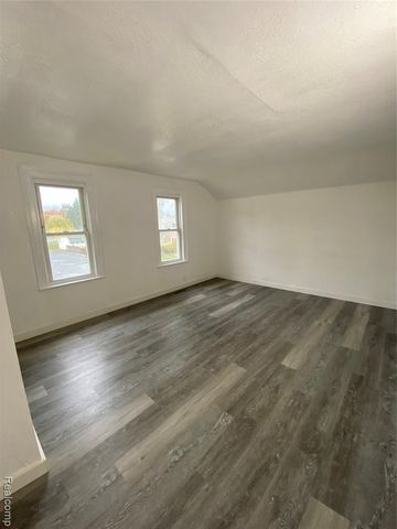 129 N Mason Street, Saginaw, MI 48602